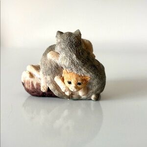 1982 Cat Pile Tangle by Judy Boyt Figurine Border Fine Arts Scotland Schmid